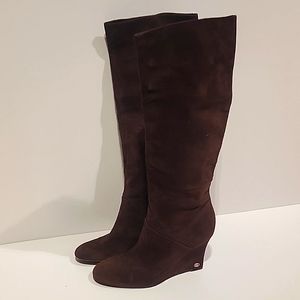 Gucci suede boots